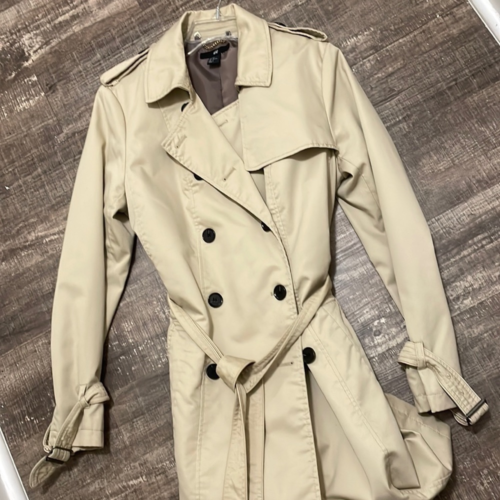 H&M Khaki Trench Coat Women’s size 12